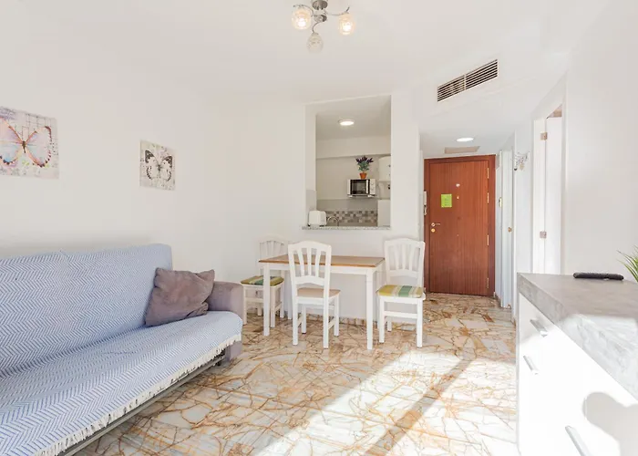Gerona Apartment